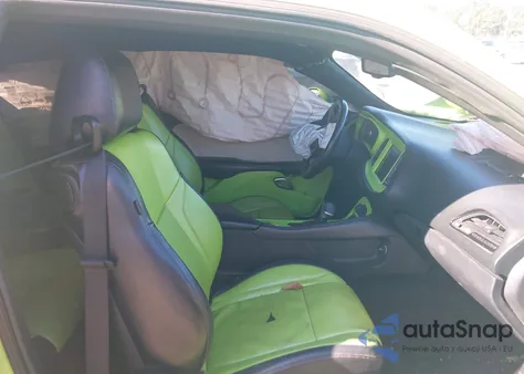 2015 Dodge Challenger R/T Plus z USA, uszkodzony, nr VIN 2C3CDZBT4FH708368